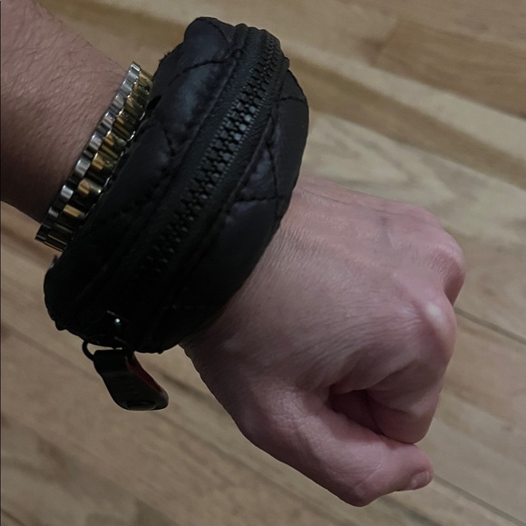 Mz Wallace Black Quilted Wristlet Pouch - Picture 4 of 9